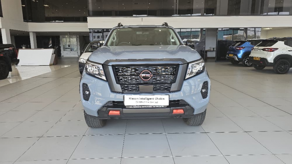 NISSAN NAVARA 2.5DDTI PRO-4X 4X4  for Sale in South Africa