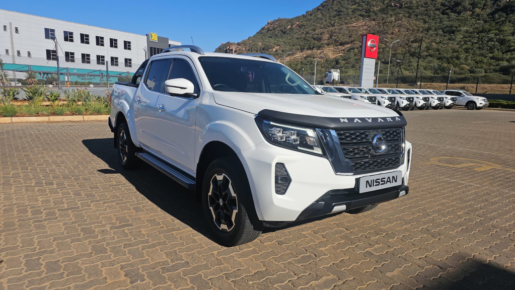 NISSAN NAVARA 2.5DDTI L for Sale in South Africa