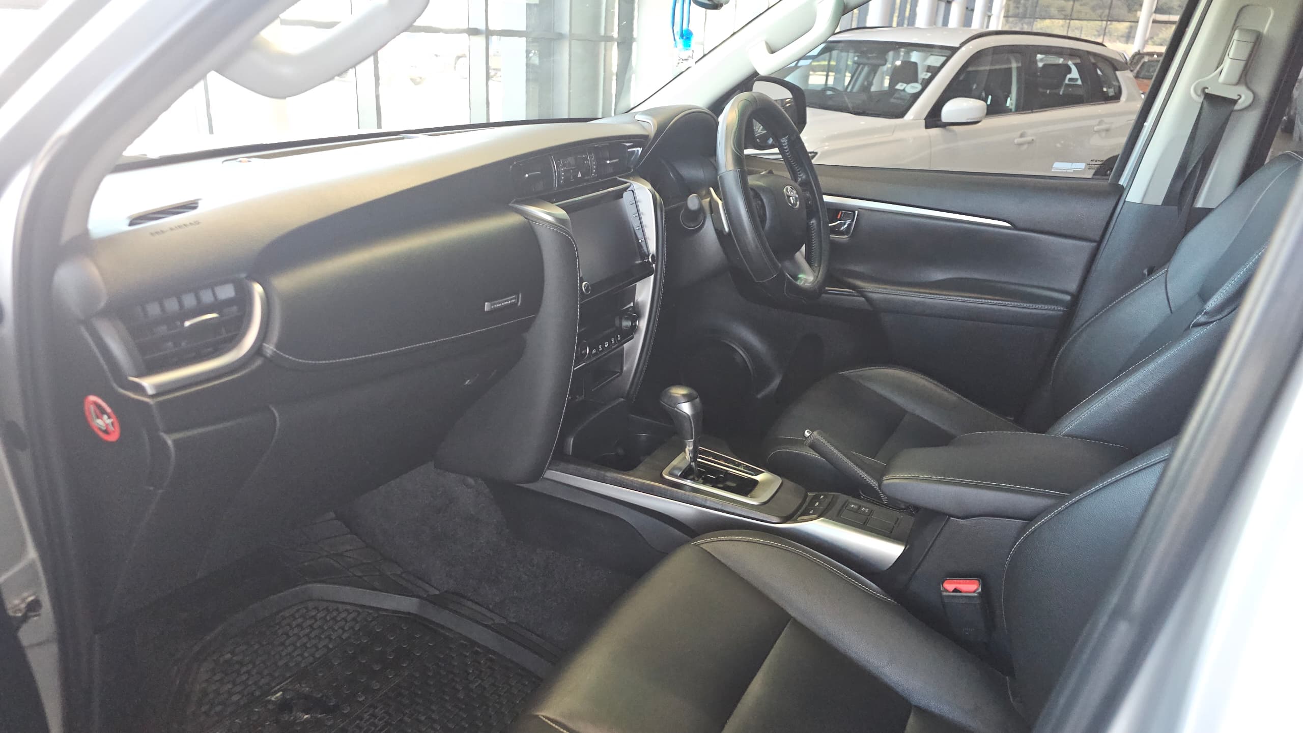 Used car gallery