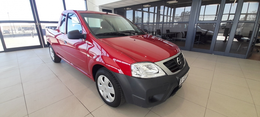 NISSAN NP200 1.6 A/C P/U S/C for Sale in South Africa