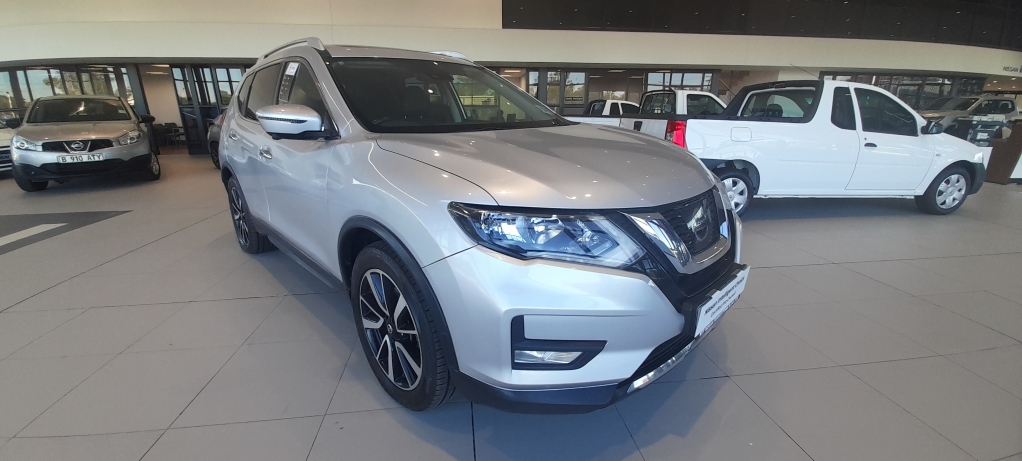 NISSAN X TRAIL 2.5 TEKNA 4X4  for Sale in South Africa