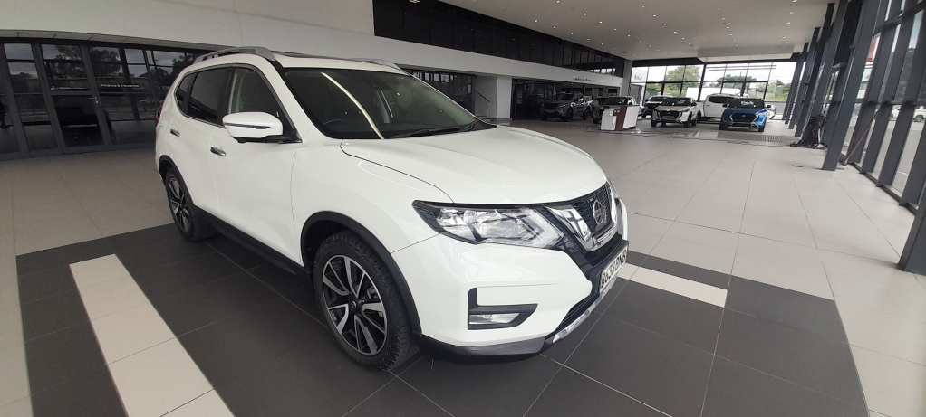 NISSAN X TRAIL 2.5 ACENTA PLUS 4X4 CVT 7S for Sale in South Africa