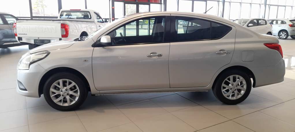 Used car gallery