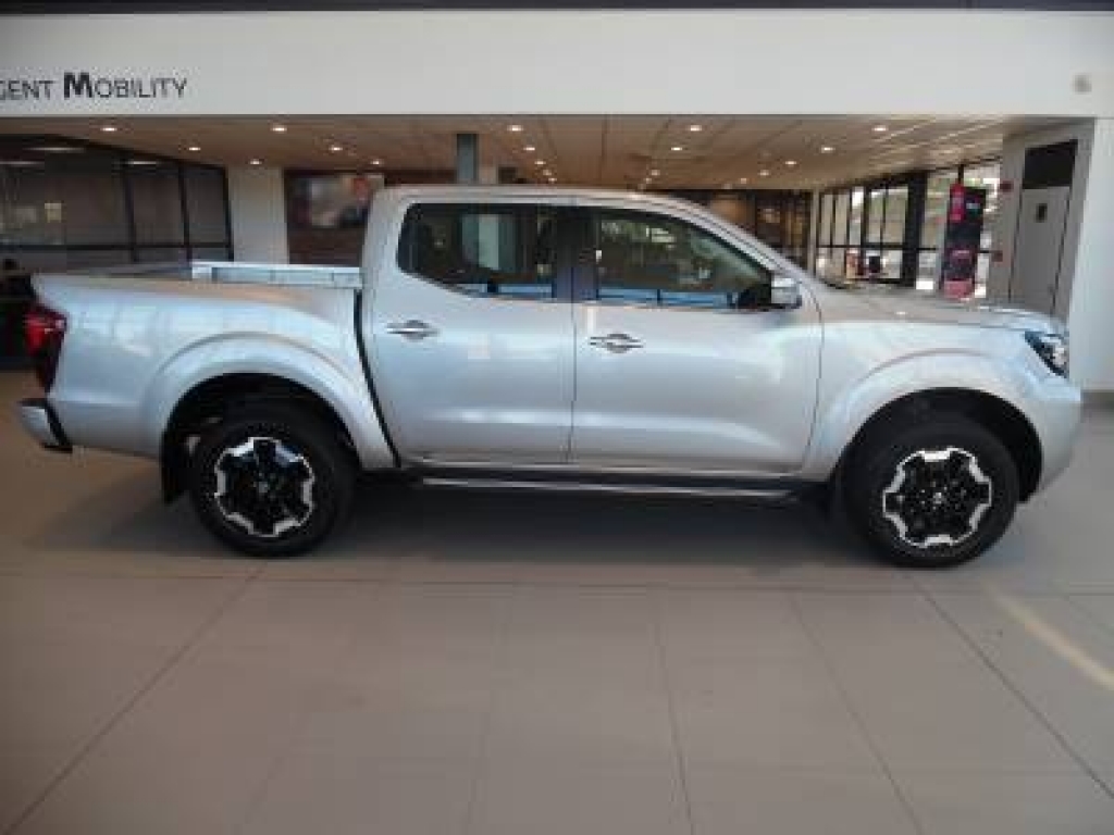 Used NISSAN NAVARA 2.5DDTI LE 4X4 For Sale | NTT Motor Group