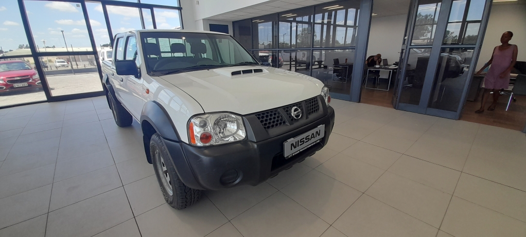 NISSAN HARDBODY NP300 2.5 TDi 4X4  for Sale in South Africa