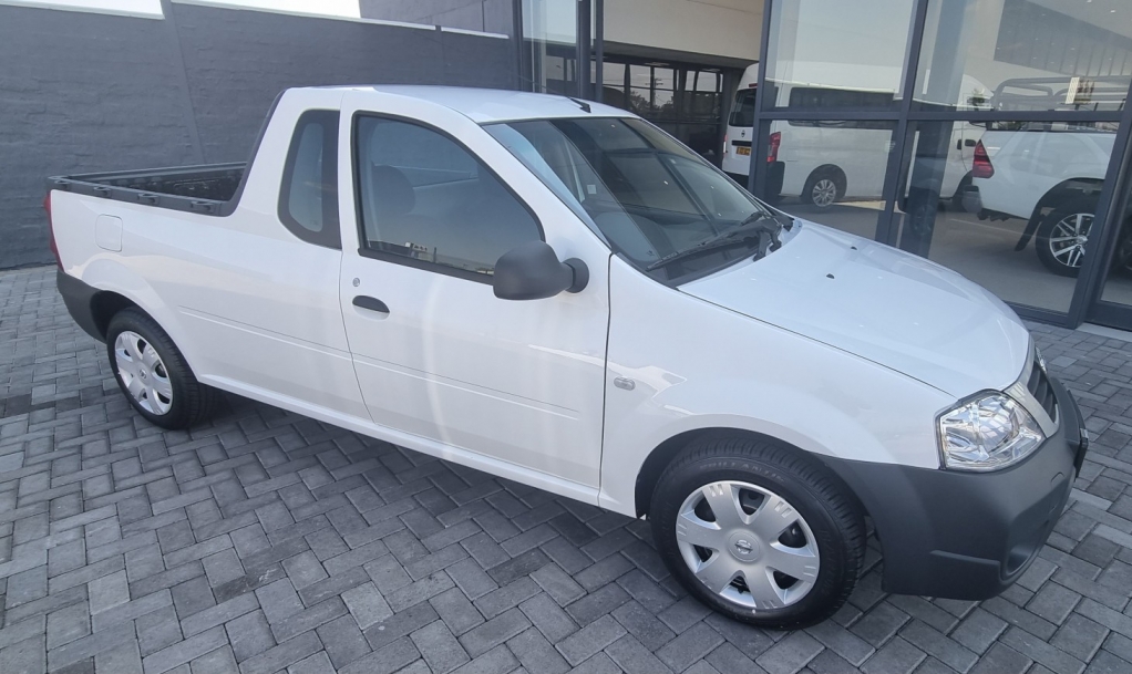 NISSAN NP200 1.6 SE  for Sale in South Africa