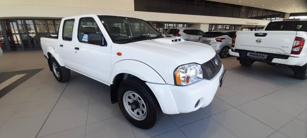 NISSAN HARDBODY NP300 2.5 TDi 4X4  for Sale in South Africa