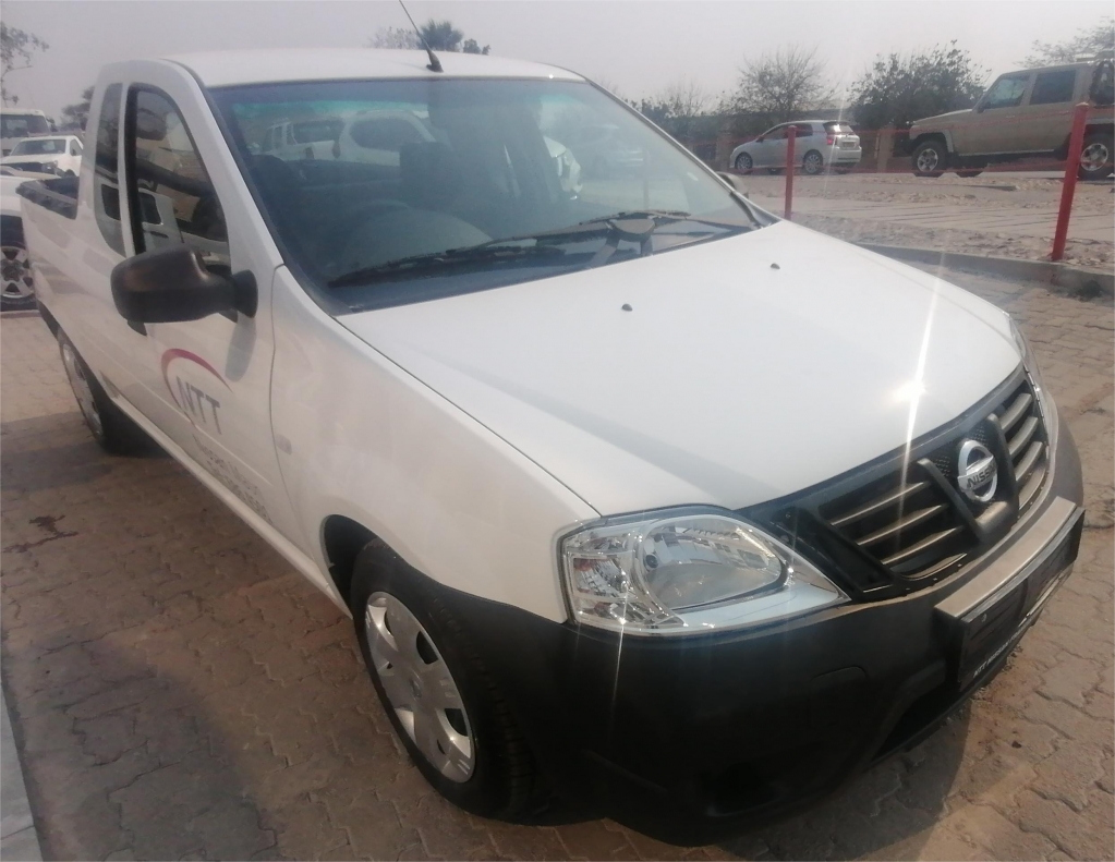 NISSAN NP200 1.6 A/C P/U S/C for Sale in South Africa