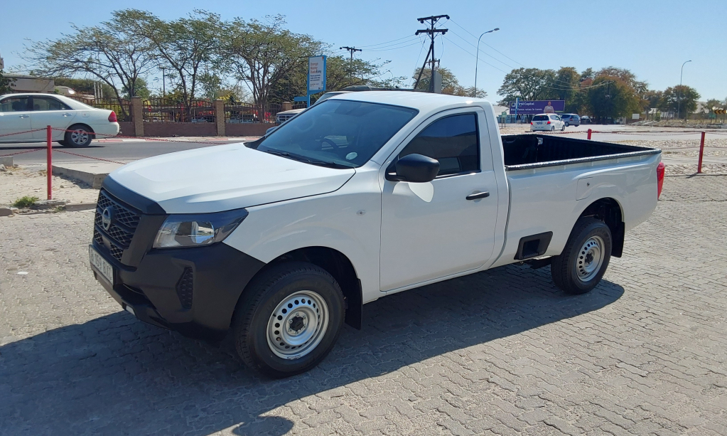 NISSAN NAVARA 2.5DDTI XE  for Sale in South Africa