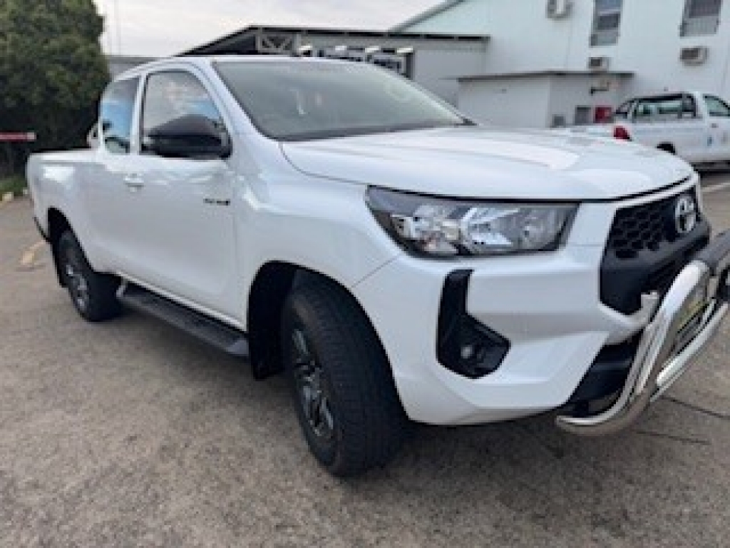 TOYOTA HILUX 2.4 GD-6 RB RAIDER  for Sale in South Africa