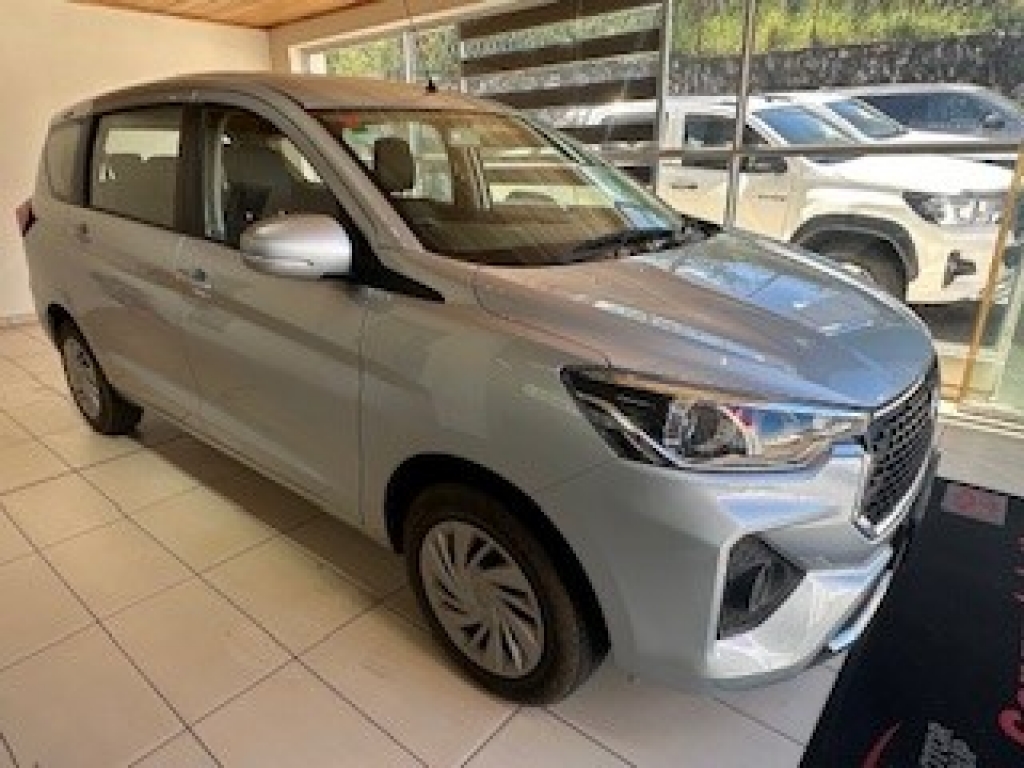 TOYOTA RUMION 1.5 SX for Sale in South Africa