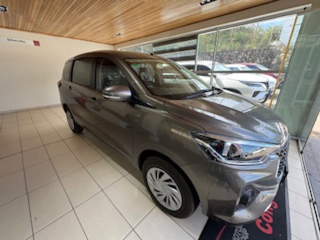 TOYOTA RUMION 1.5 SX for Sale in South Africa