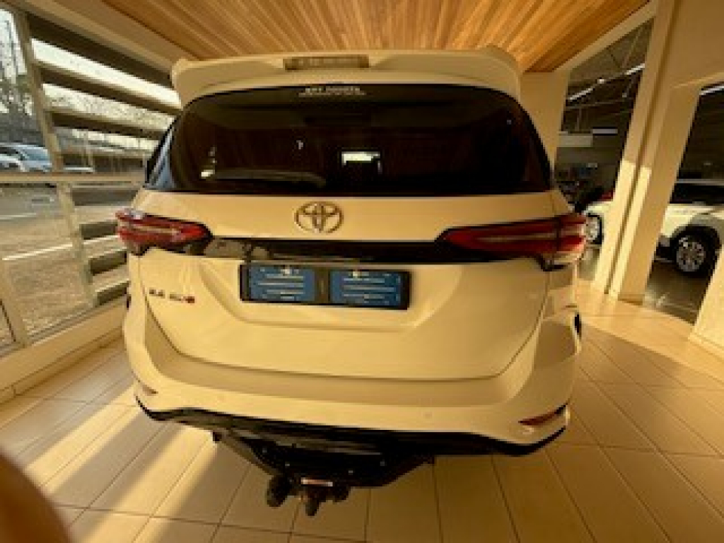 Used car gallery