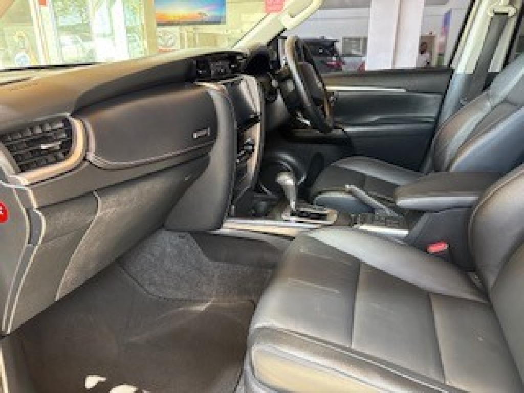 Used car gallery