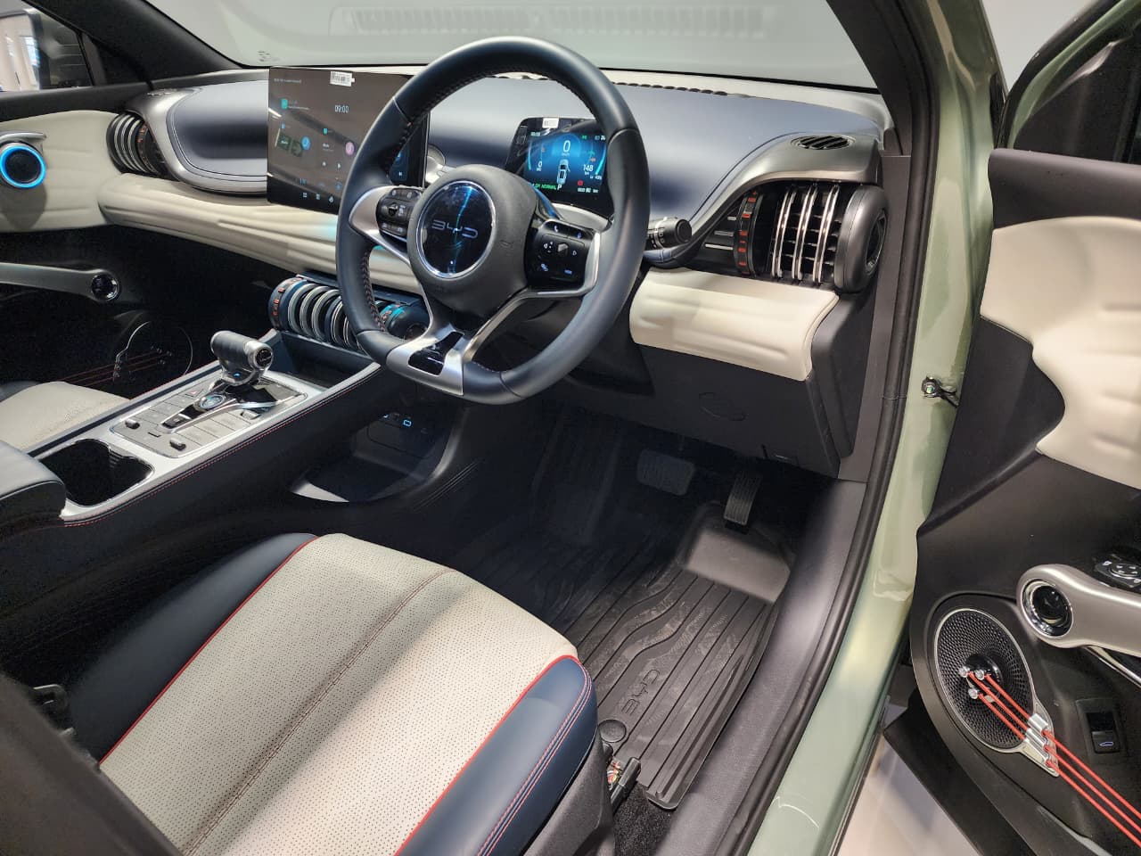 Used car gallery