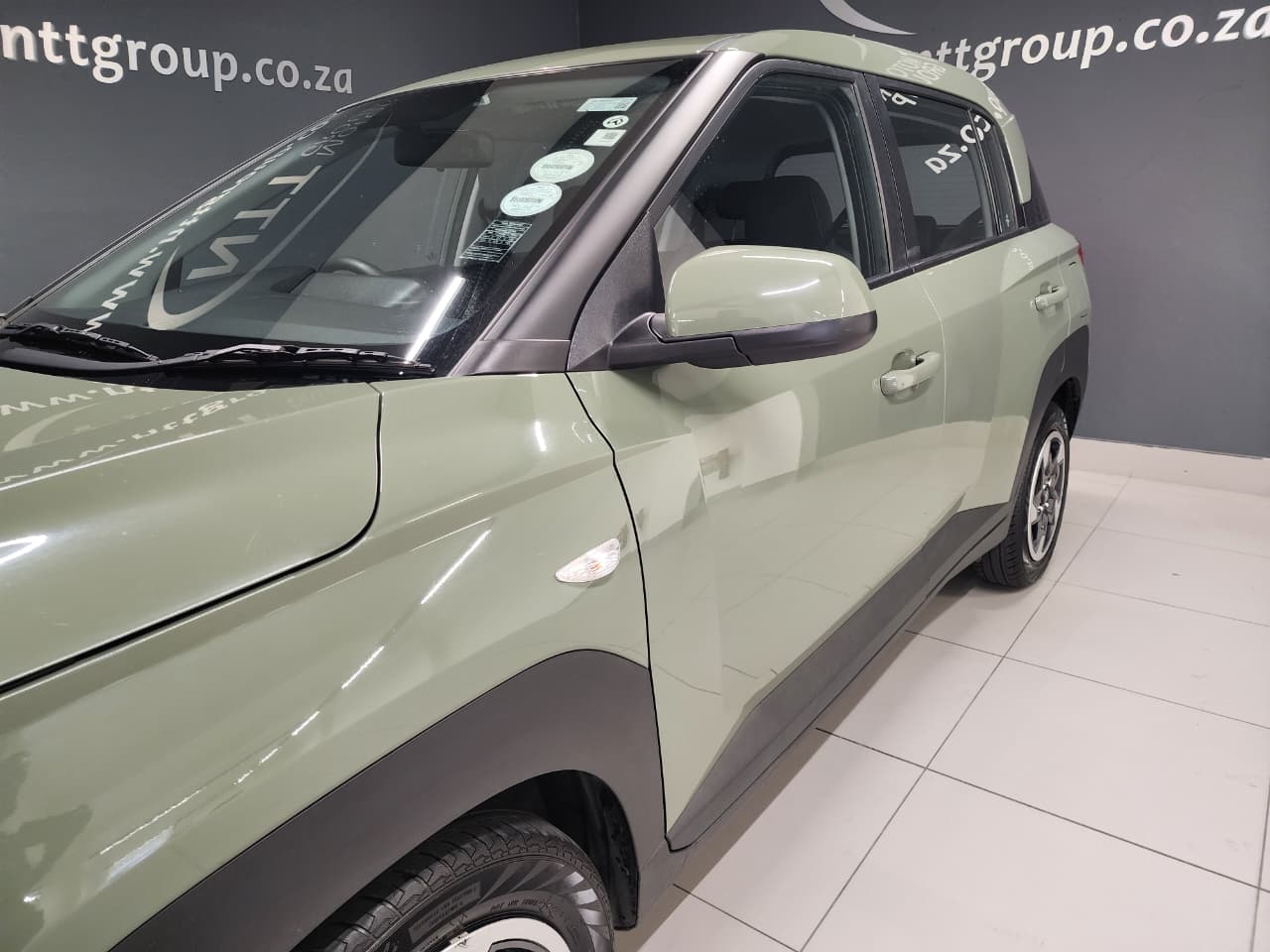 Used car gallery