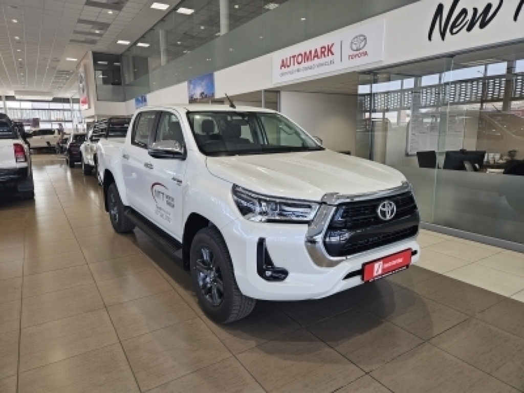 TOYOTA HILUX 2.8 GD-6 RB RAIDER A/T P/U D/C (MHEV) for Sale in South Africa