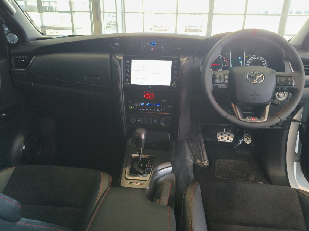 Used car gallery