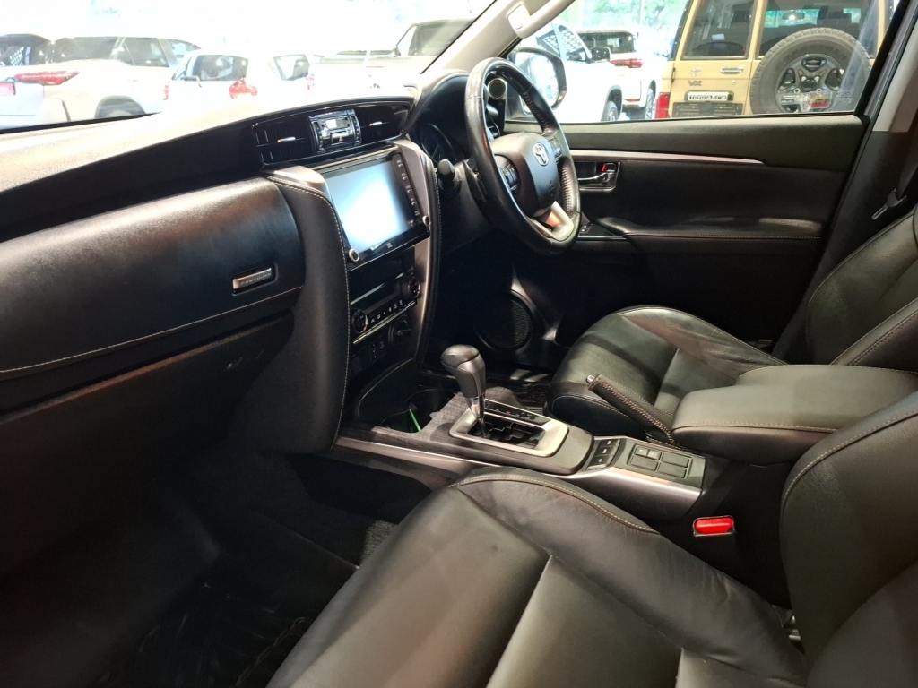 Used car gallery
