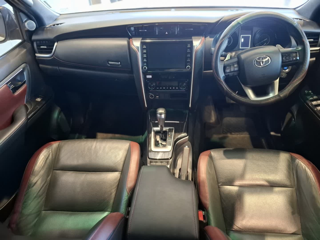 Used car gallery