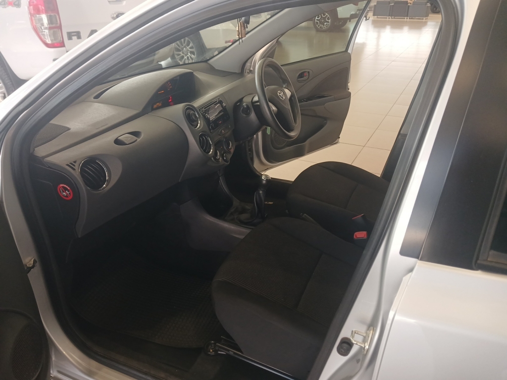 Used car gallery