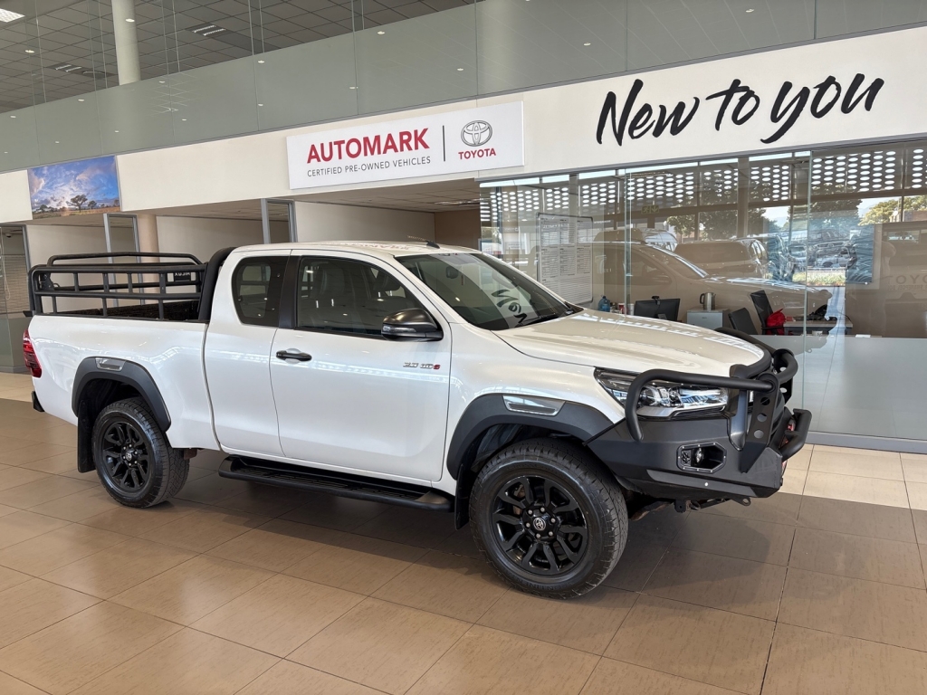 TOYOTA HILUX 2.8 GD-6 RB LEGEND 4X4  for Sale in South Africa