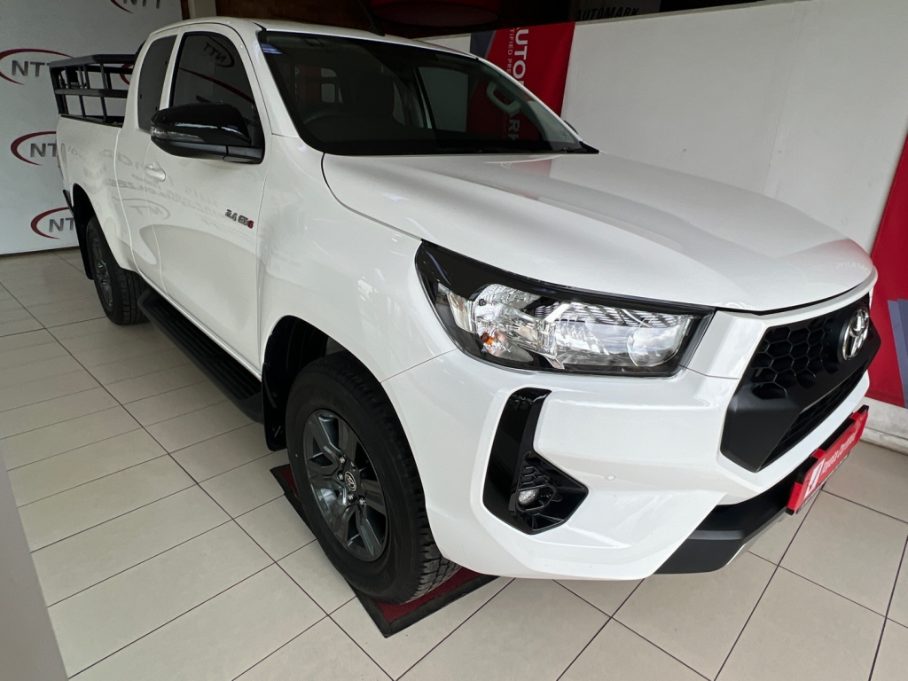 TOYOTA HILUX 2.4 GD-6 RAIDER 4X4  for Sale in South Africa