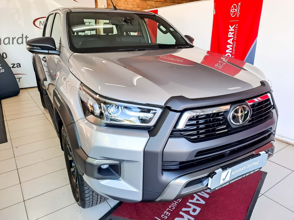 TOYOTA HILUX 2.8 GD-6 RB LEGEND A/T P/U D/C for Sale in South Africa