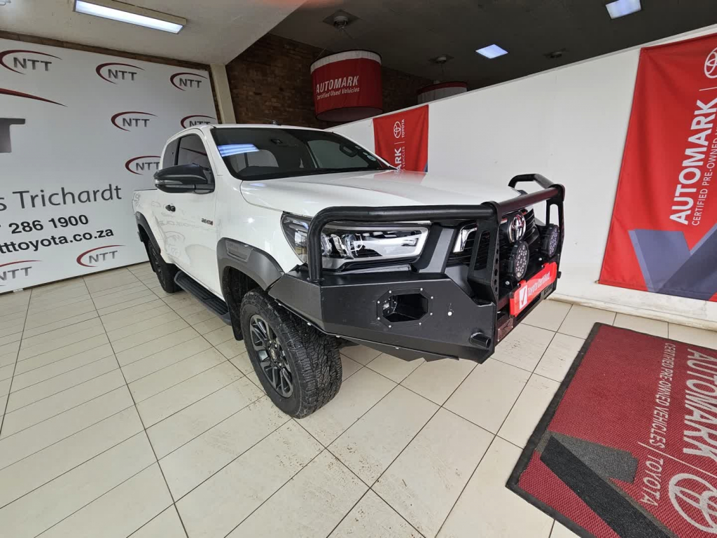 TOYOTA HILUX 2.8 GD-6 RB LEGEND 4X4  for Sale in South Africa