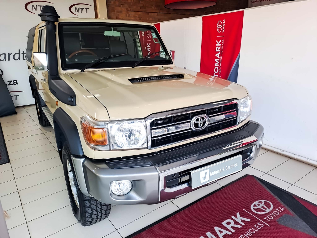 TOYOTA LAND CRUISER 79 4.5D P/U D/C for Sale in South Africa