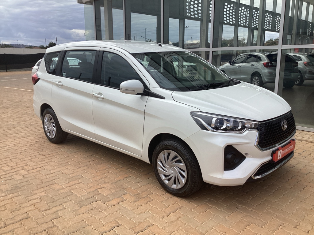 TOYOTA RUMION 1.5 SX for Sale in South Africa