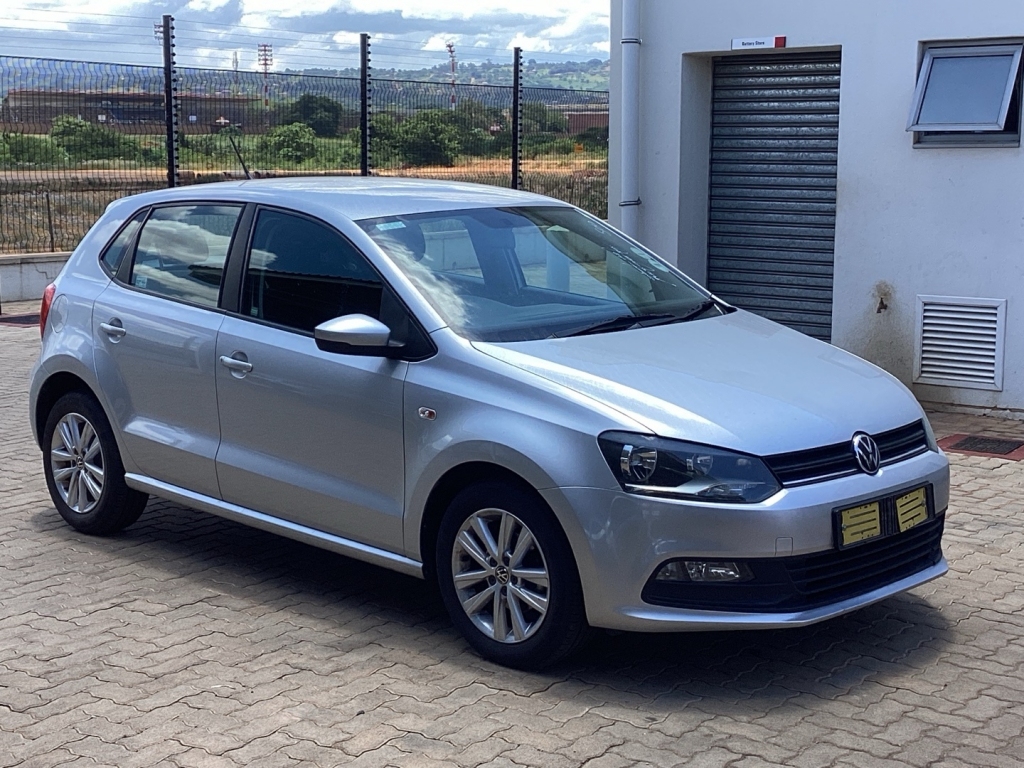 VOLKSWAGEN POLO VIVO 1.4 COMFORTLINE for Sale in South Africa