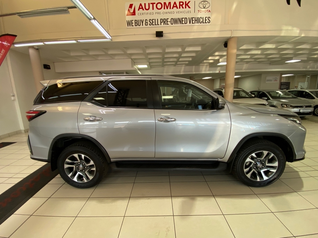 Used car gallery