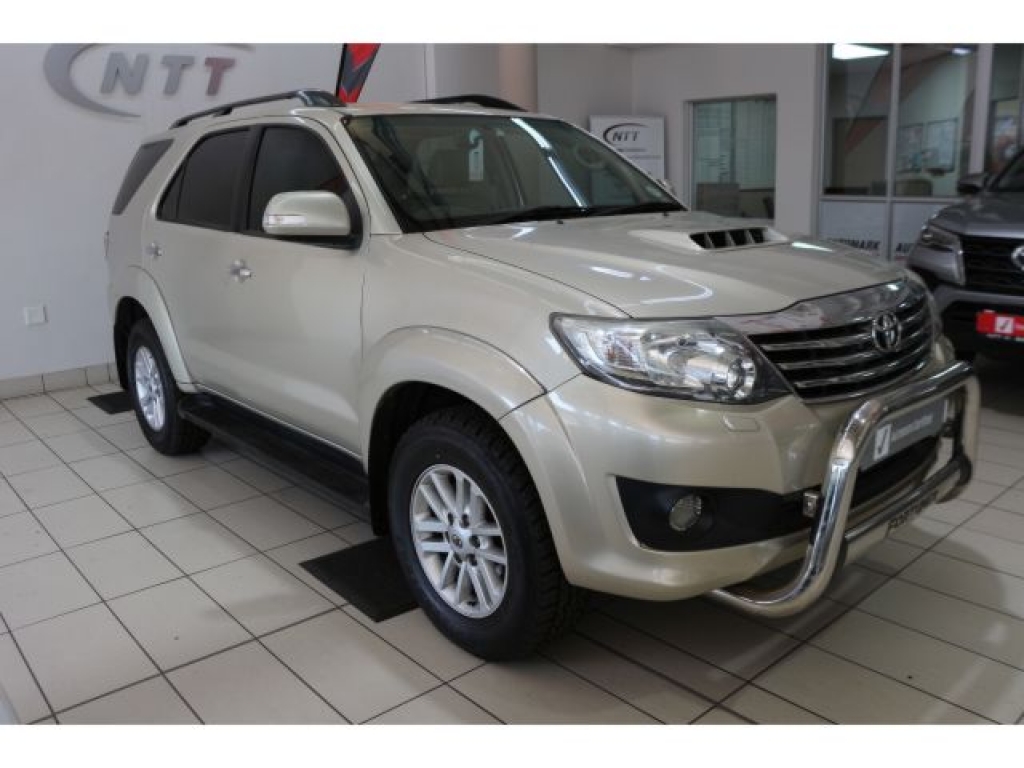 TOYOTA FORTUNER 3.0D-4D R/B A/T for Sale in South Africa