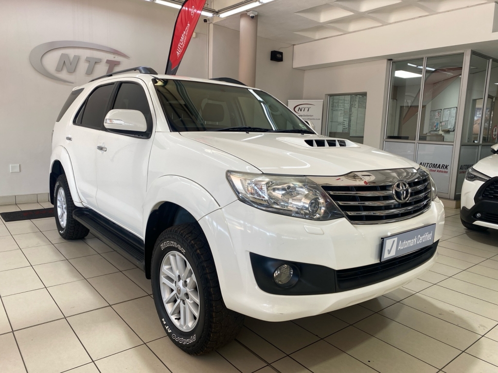 TOYOTA FORTUNER 3.0D-4D 4X4  for Sale in South Africa