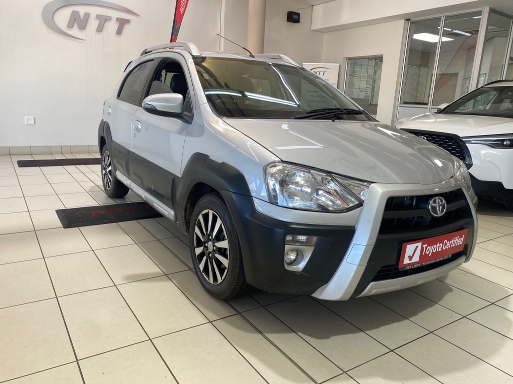 TOYOTA ETIOS CROSS 1.5 Xs 5Dr for Sale in South Africa