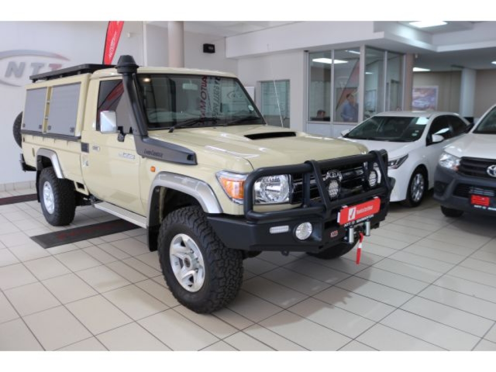 TOYOTA LAND CRUISER 79 4.5D P/U S/C for Sale in South Africa