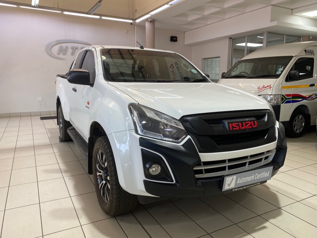 ISUZU D-MAX 250 HO X-RIDER  for Sale in South Africa