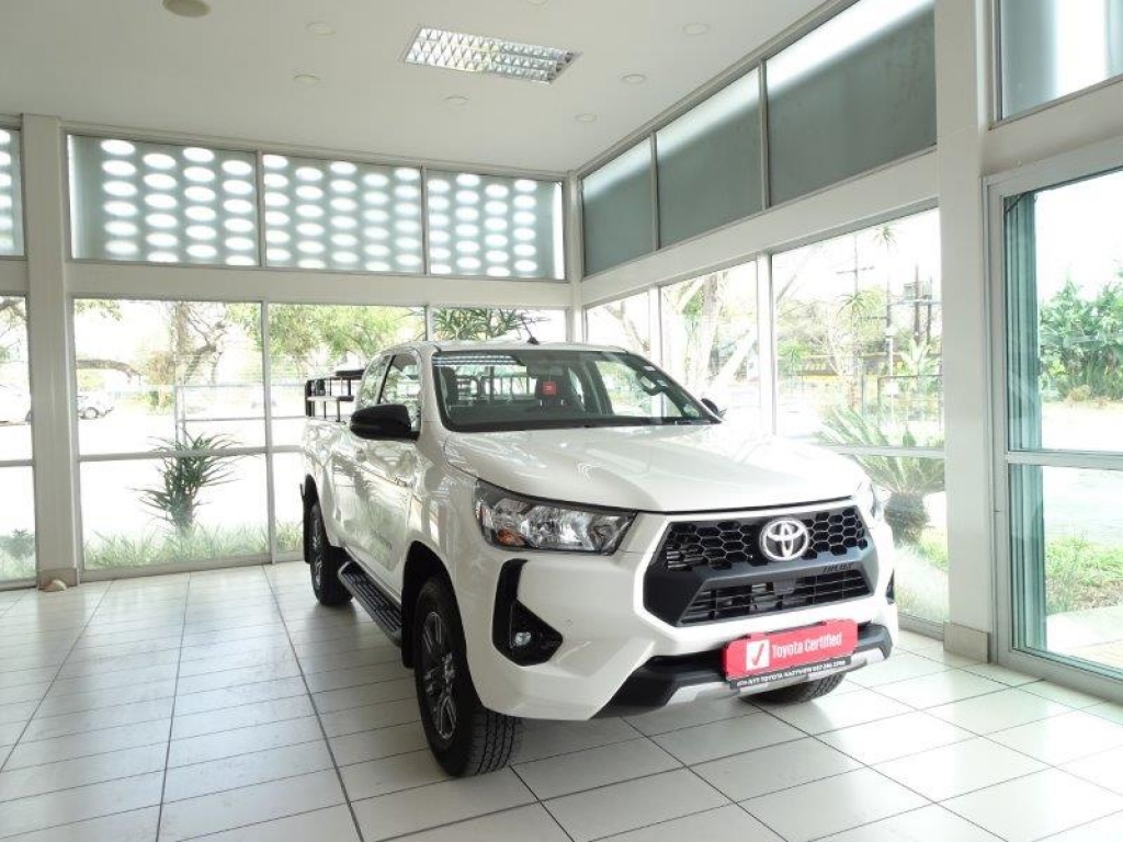 TOYOTA HILUX 2.4 GD-6 RB RAIDER A/T P/U E/CAB for Sale in South Africa