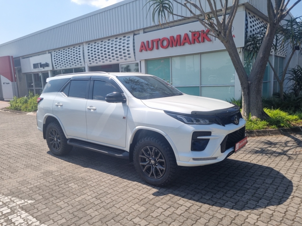 TOYOTA FORTUNER 2.8GD-6 4X4 GR-S  for Sale in South Africa