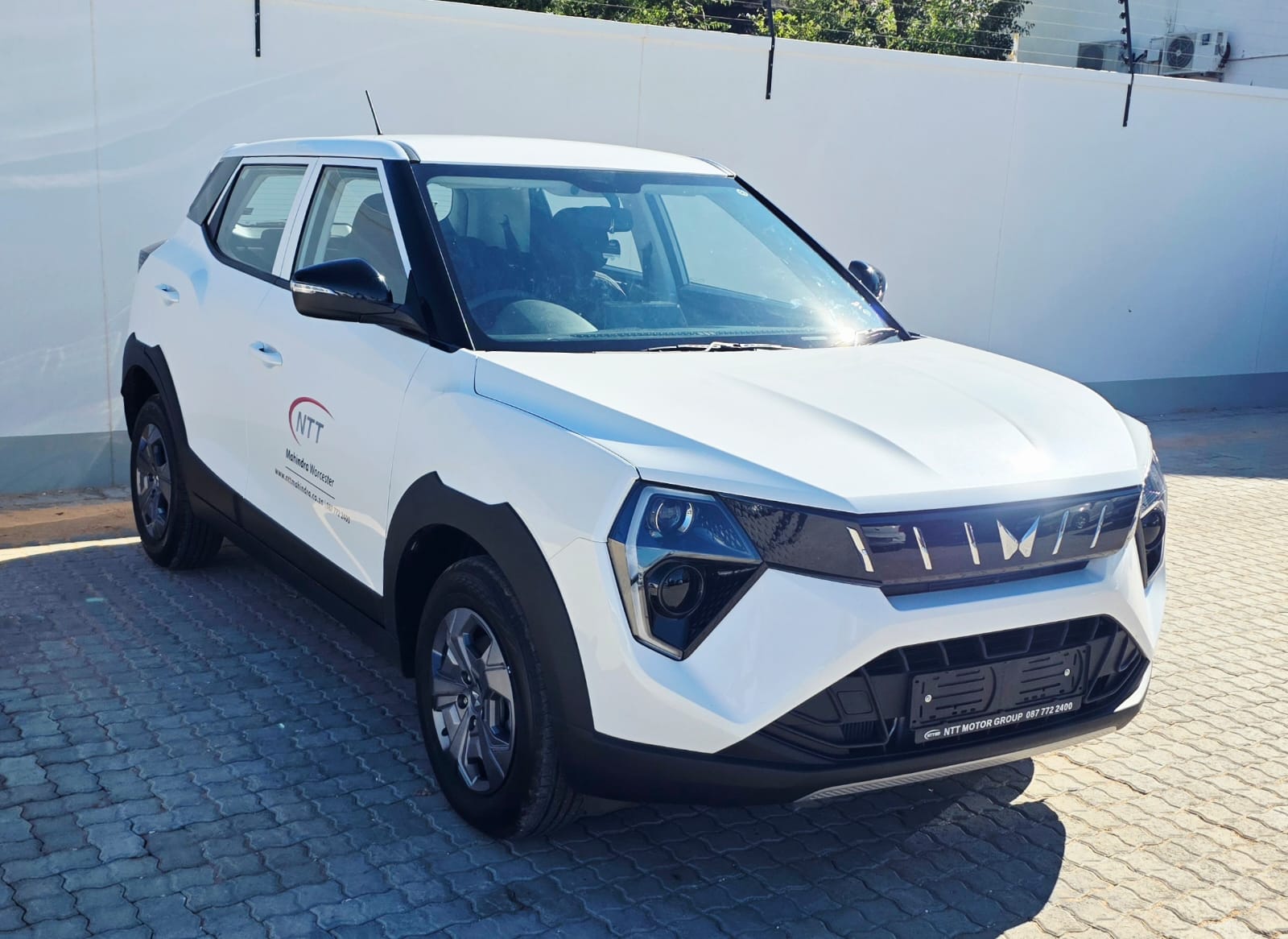 MAHINDRA XUV3XO 1.2T MX2 for Sale in South Africa