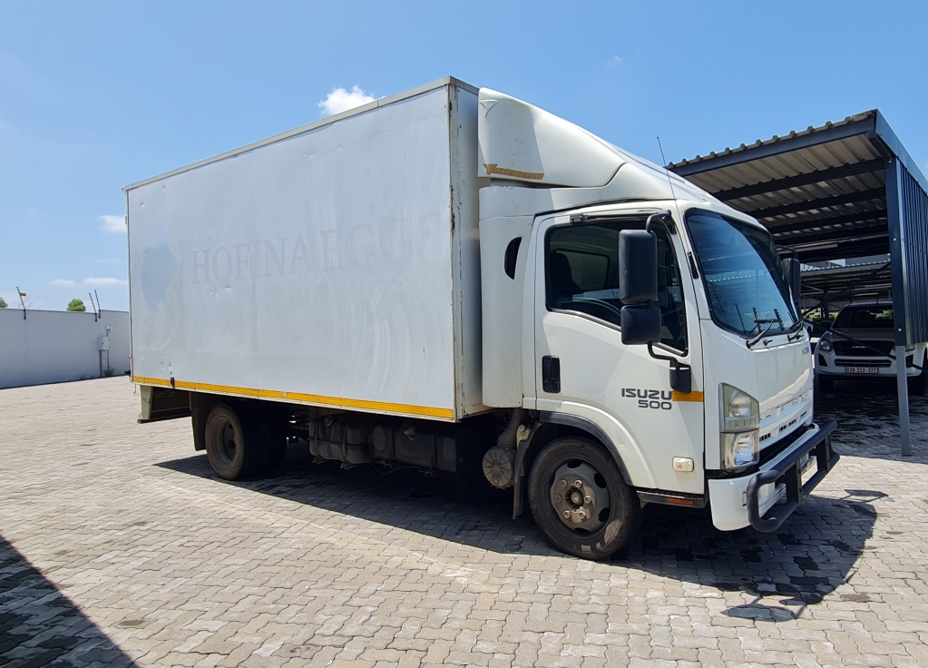 ISUZU NQR 500 AMT  for Sale in South Africa