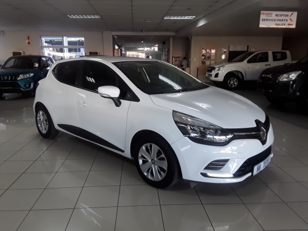 RENAULT CLIO IV 900T AUTHENTIQUE 5 for Sale in South Africa
