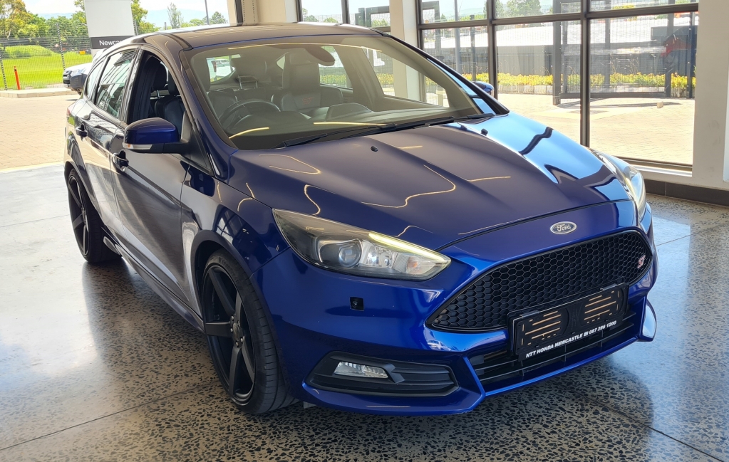 FORD FOCUS 2.0 ECOBOOST ST3 for Sale in South Africa