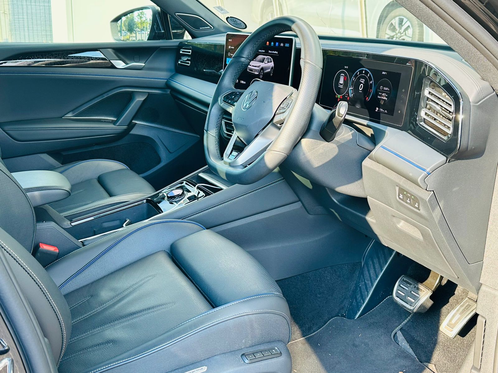 Used car gallery