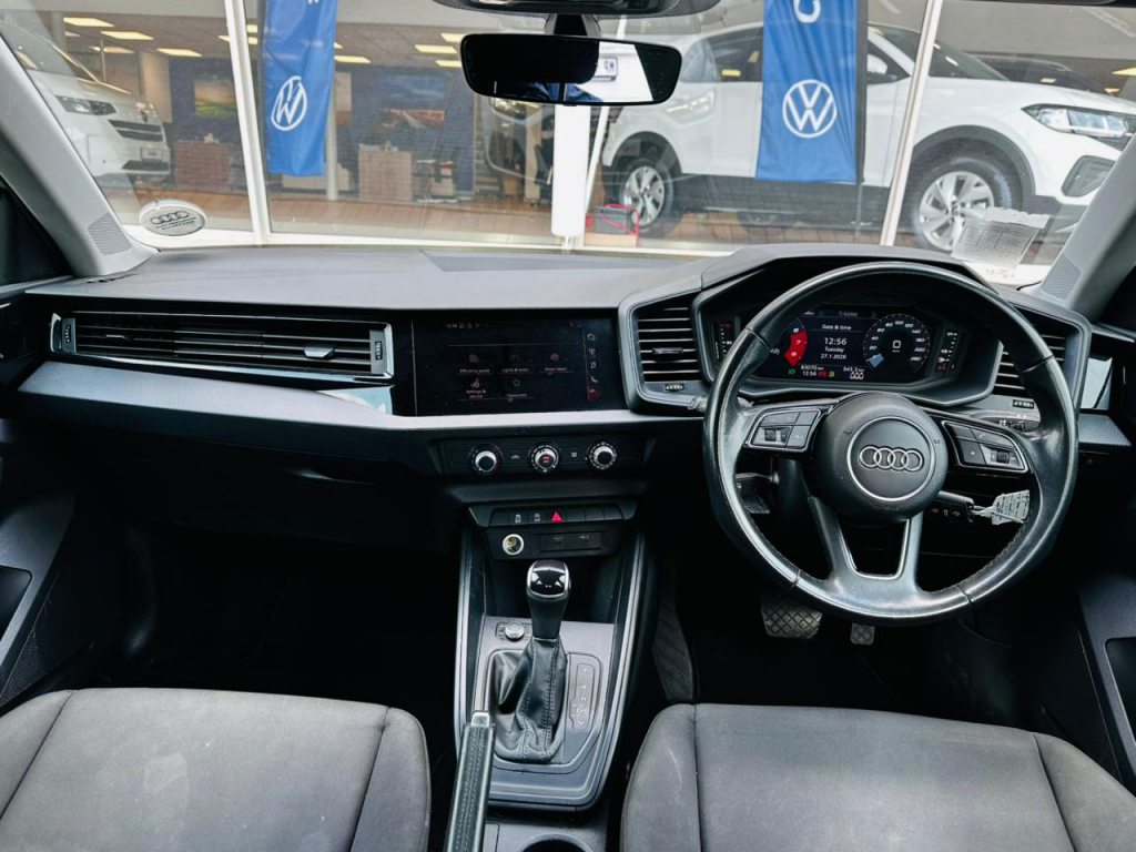 Used car gallery