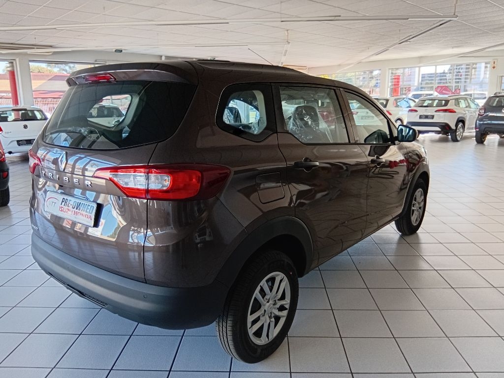 Used car gallery