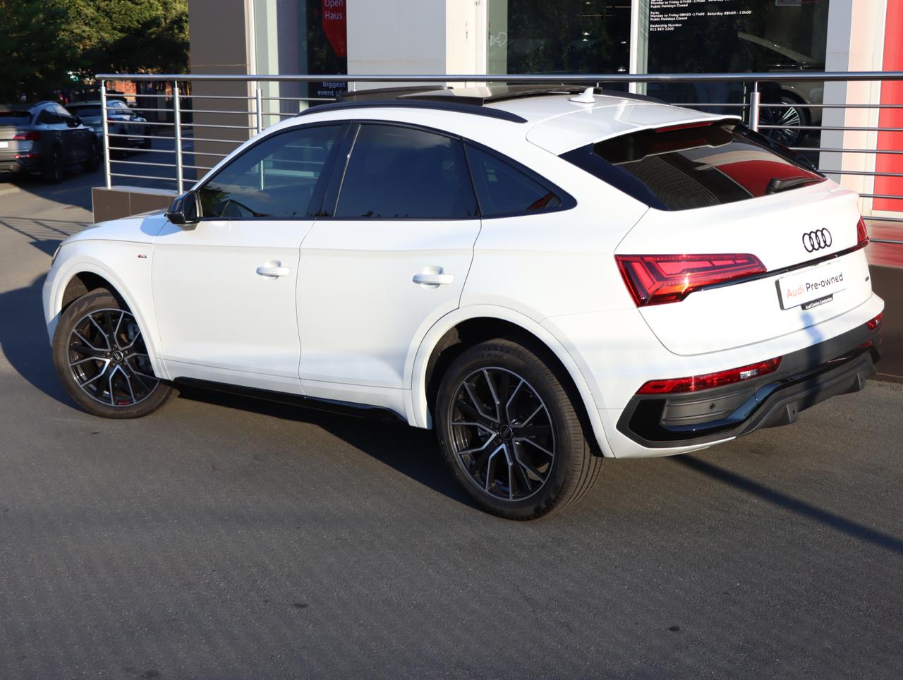 AUDI Q5 SPORTBACK 40 TDI QUATTRO BLACK EDITION for Sale in South Africa