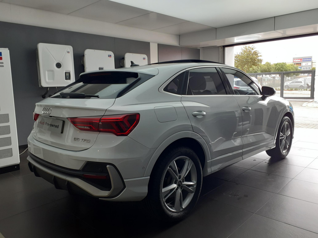 Used car gallery