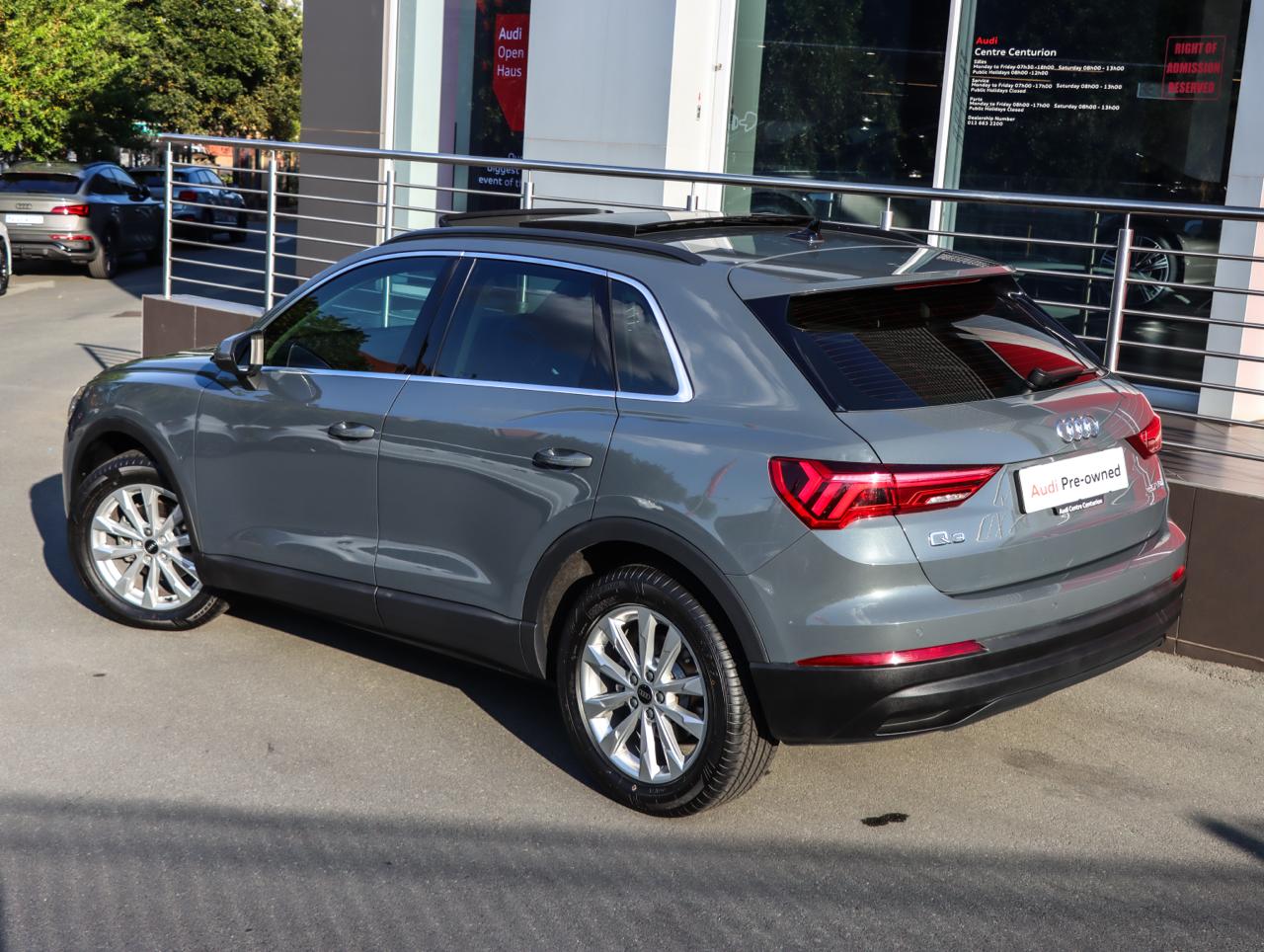 Used car gallery
